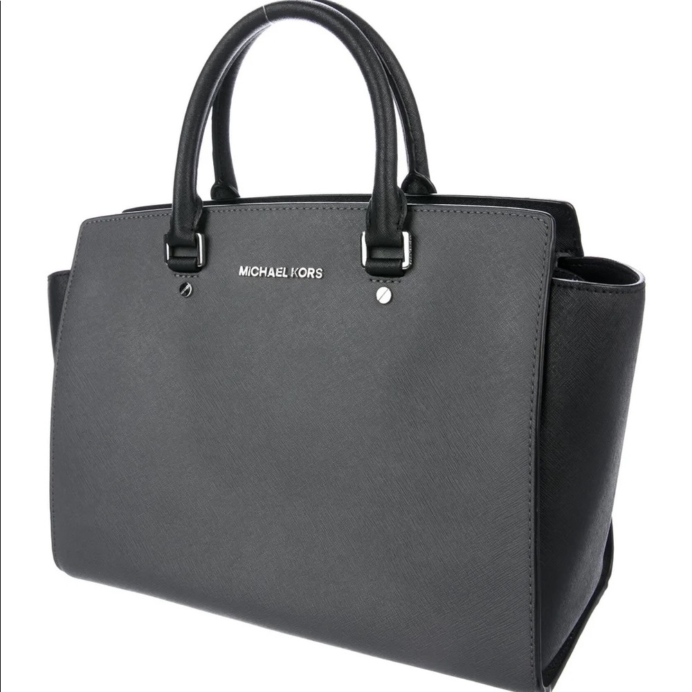 GREAT CONDITION: MICHAEL KORS LARGE SELMA TOTE